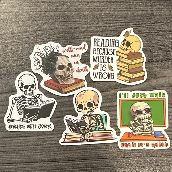 🌿10/$10🌿Skeleton Book Lover Stickers - Picture 1 of 7